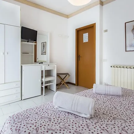 Hotel Suisse 3*