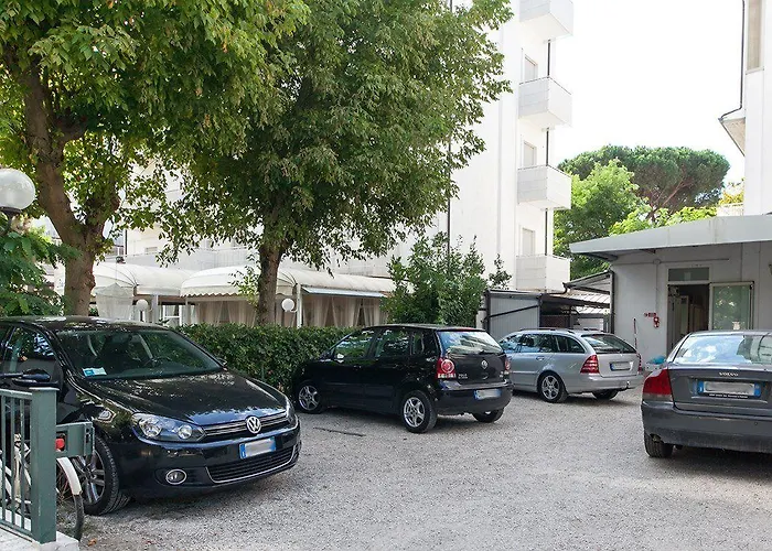 Hotel Suisse 3*