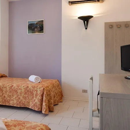 Hotel Suisse 3*