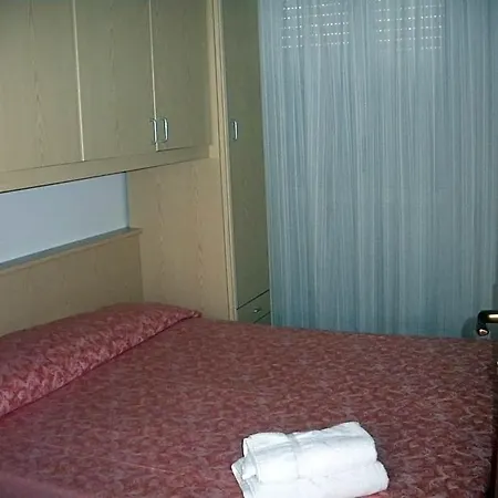 מלון Suisse 3*